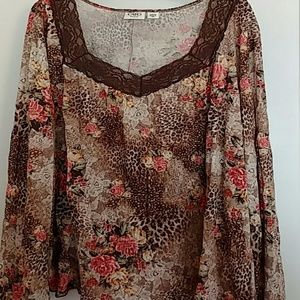 Lace Trimmed Rose Print Long Sleeve Top 22/24W